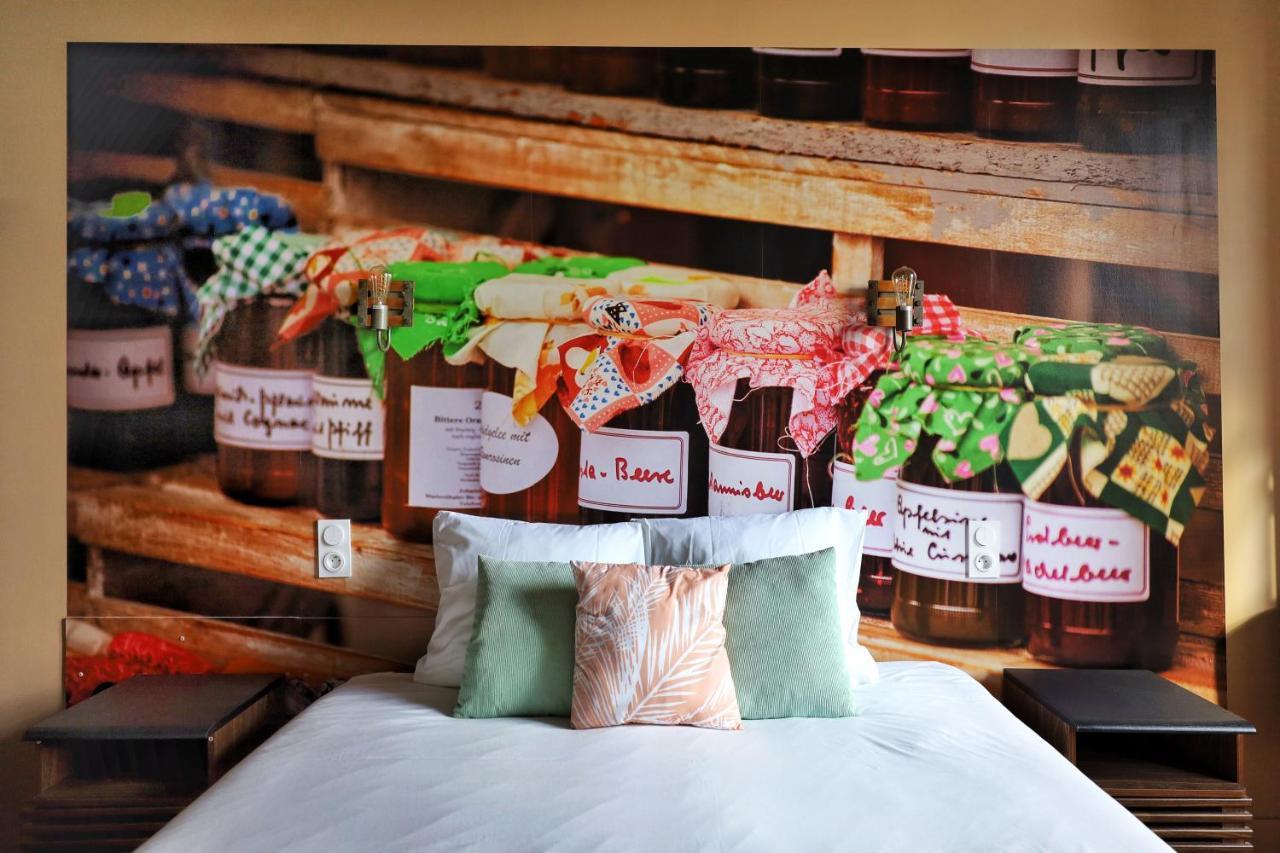 Le Bas Chitray Bed & Breakfast Menil ภายนอก รูปภาพ